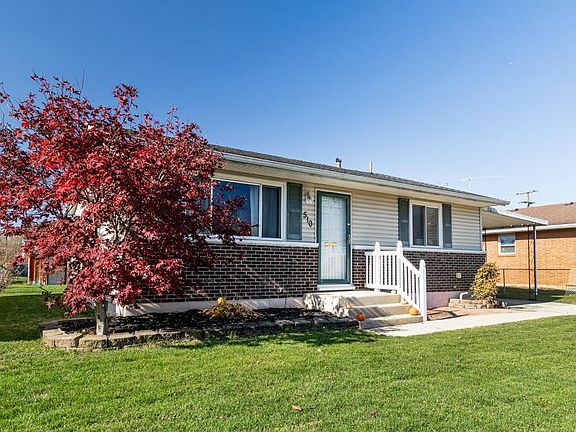 3rd image of 510 Crescent Dr