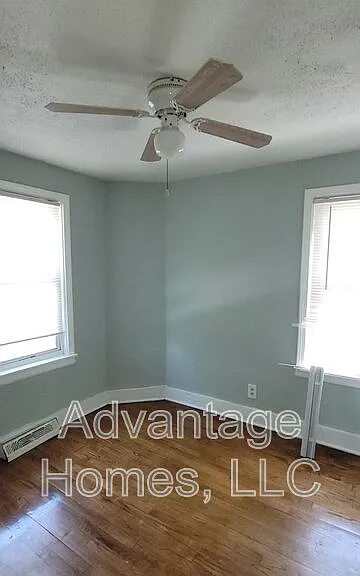 105 Brooklyn Ave — Photo 26