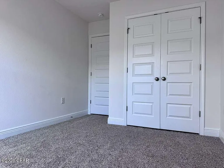 147 Ellery Ln — Photo 12