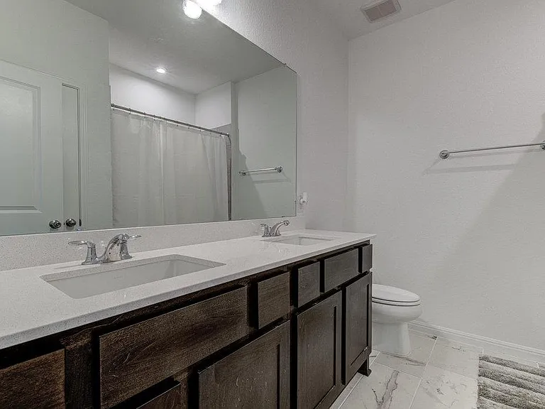 4537 Lucabella Ln — Photo 17