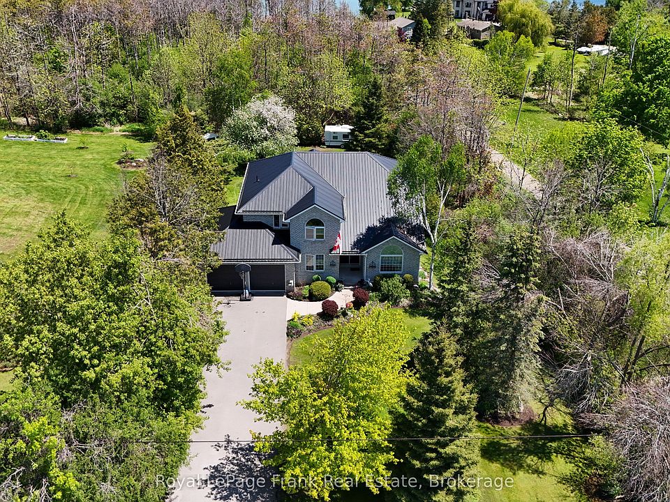 1st image of 609 Brick Rd