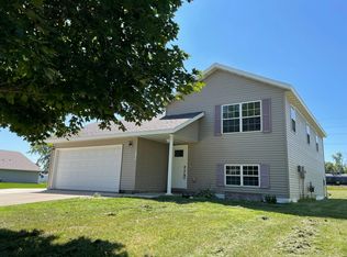 3123 1st Ave NW, Willmar, MN 56201