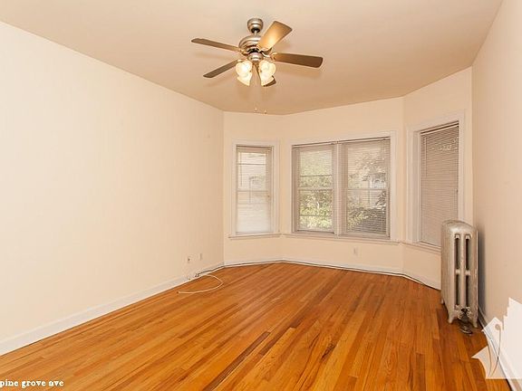 2nd image of 3912 N Pine Grove Ave #1215