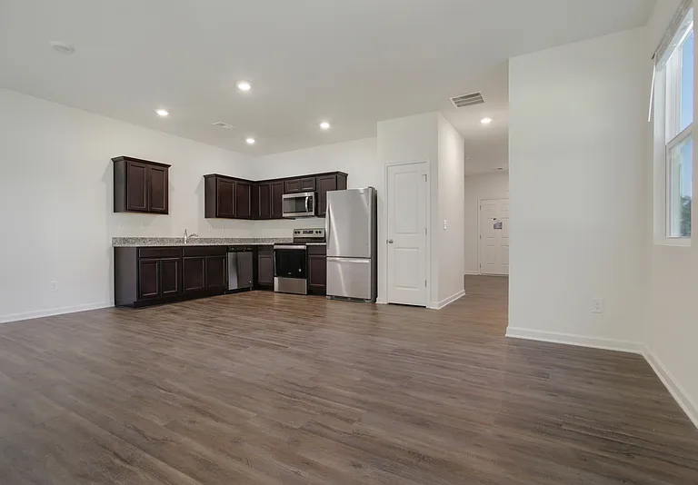 248 Grand Central Way — Photo 11
