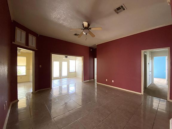 2nd image of 2607 Wesley Dr
