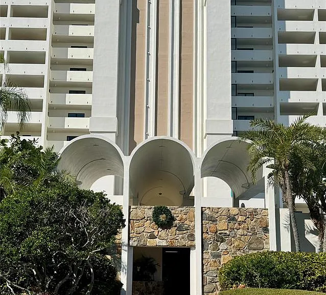 1230 Gulf Blvd #1402 — Photo 43