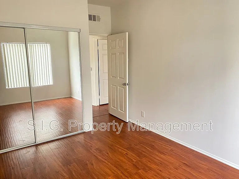 1441 Edison Blvd #C — Photo 3