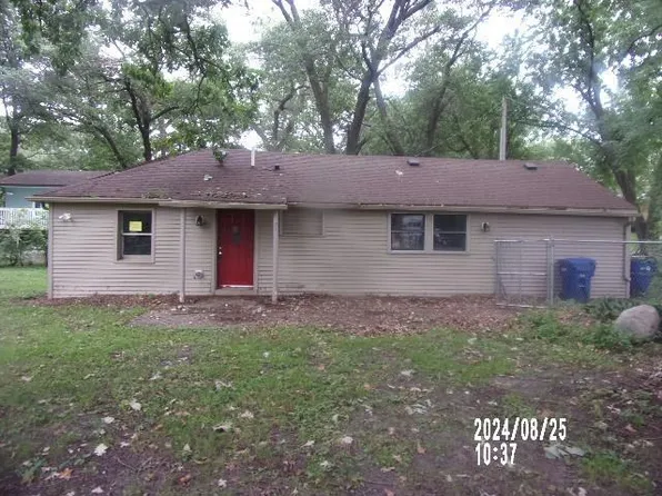 1216 University Dr SE, Saint Cloud, MN 56304