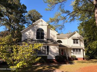 131 Duke Rd, Winterville, NC 28590