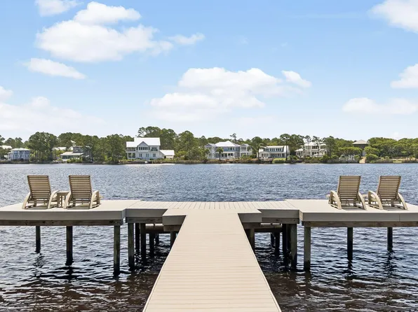163 S Gulf Dr, Pt Washington, FL 32459