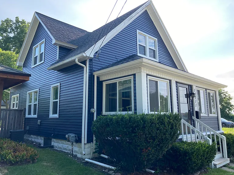 11711 Davis St — Photo 3