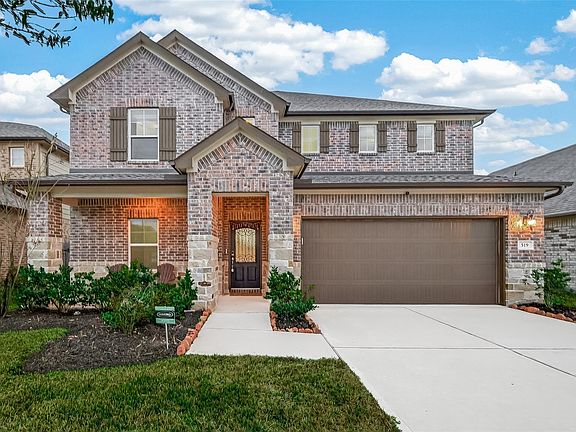 4th image of 519 Ellwood Terrace Ln
