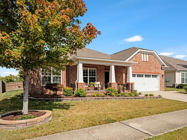 423 Valley View Dr, Franklin, TN 37064