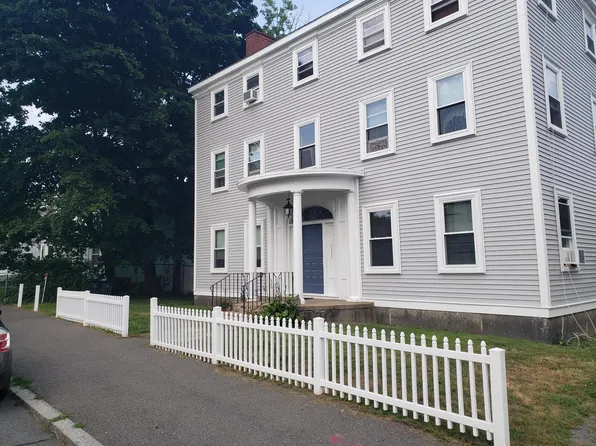 28 Bartlett St APT 1, Beverly, MA 01915