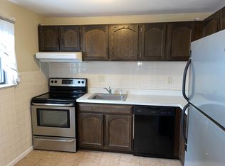 602 Blackstone Vlg UNIT 602, Meriden, CT 06450