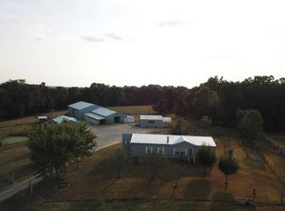 225 Hazel Rd, Simpson, IL 62985