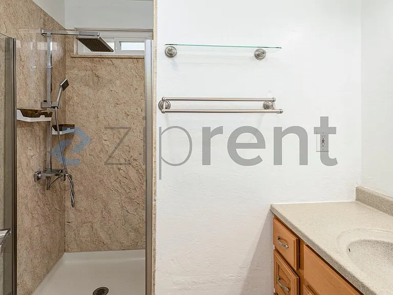 2330 Olive Ave — Photo 23