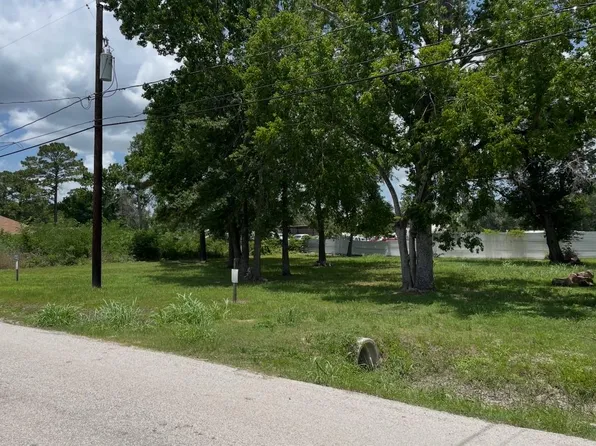 5203 Mayle St, Houston, TX 77016