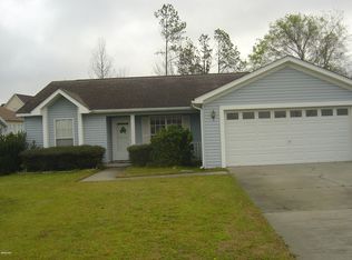2530 Woods View Dr, Marianna, FL 32446