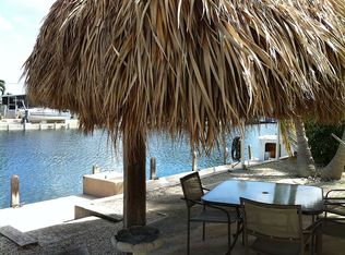 242 Camelot Dr, Tavernier, FL 33070
