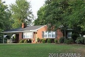 4th image of 1610 Beaumont Dr