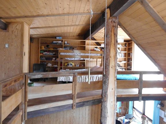 View of the loft area 