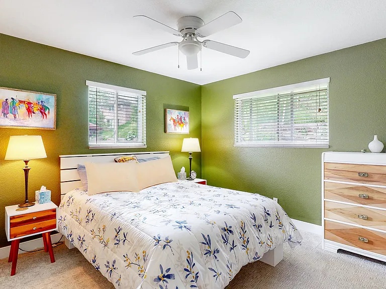 635 S Devinney Way — Photo 10
