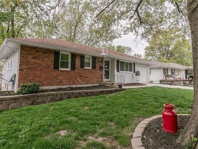 525 S Stevenson St, Olathe, KS, 66061