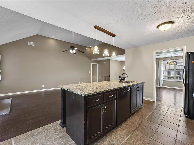 2973 McManus Cir — Photo 13