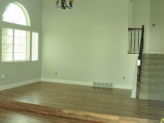 2nd image of 1767 W Orchard View Dr