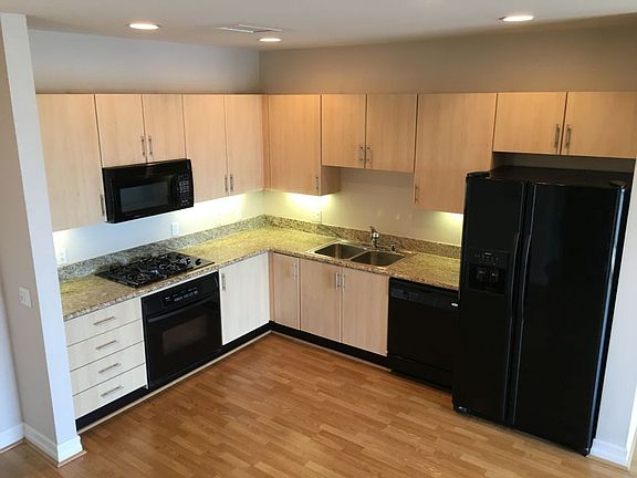 3rd image of 550 Park Blvd Unit 2608
