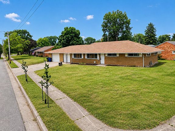 4th image of 3318 Miriam Dr S