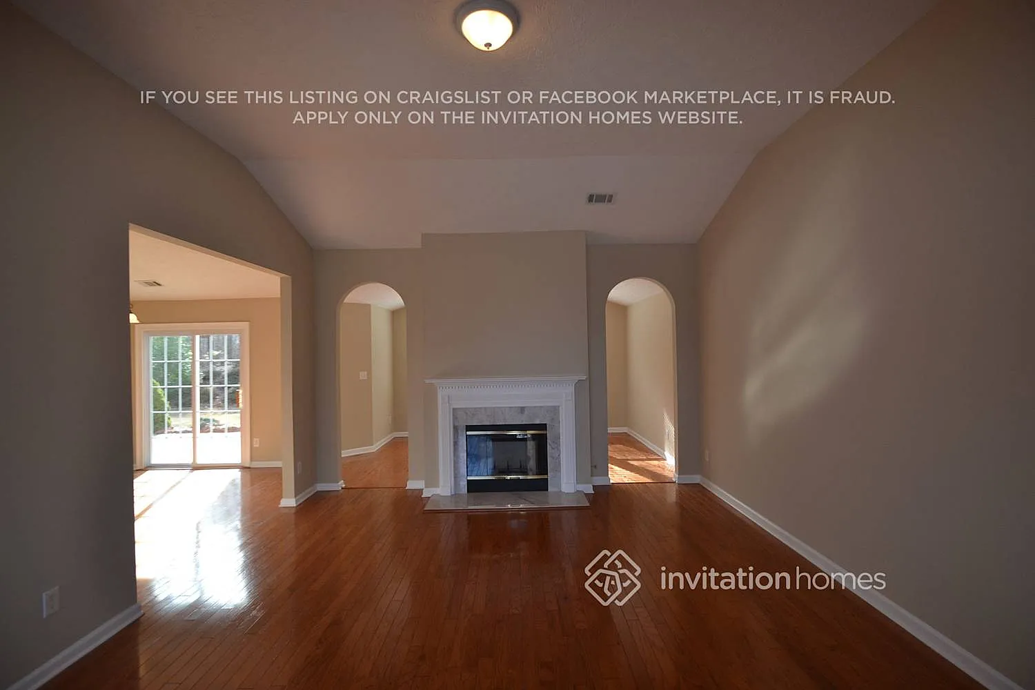 2405 Pemberton Pt Buford, GA 30519 — Photo 3