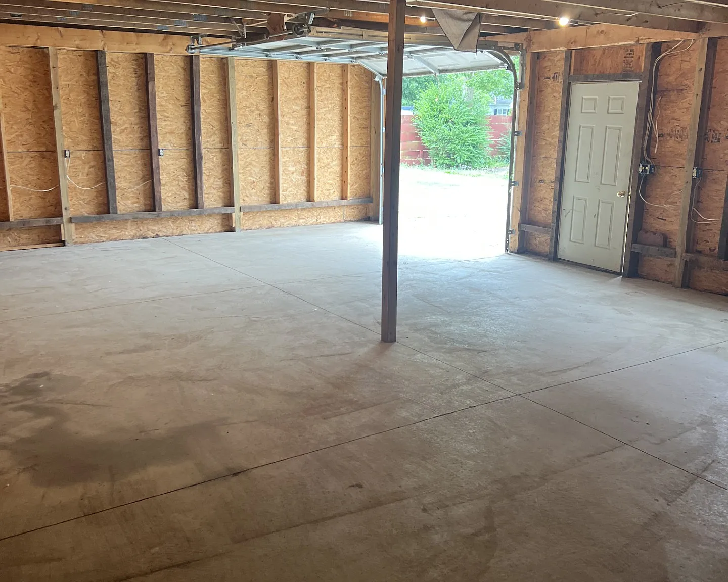 Studio, 750 sqft, $600 — Photo 3
