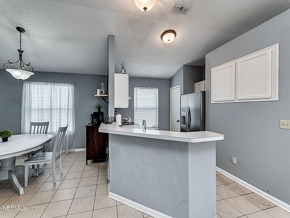 5th image of 1651 S EVANS Drive