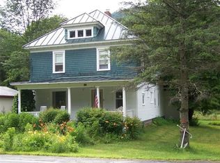 466 S Main St, Rochester, VT 05767
