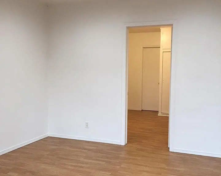 16710 Firmona Ave — Photo 3