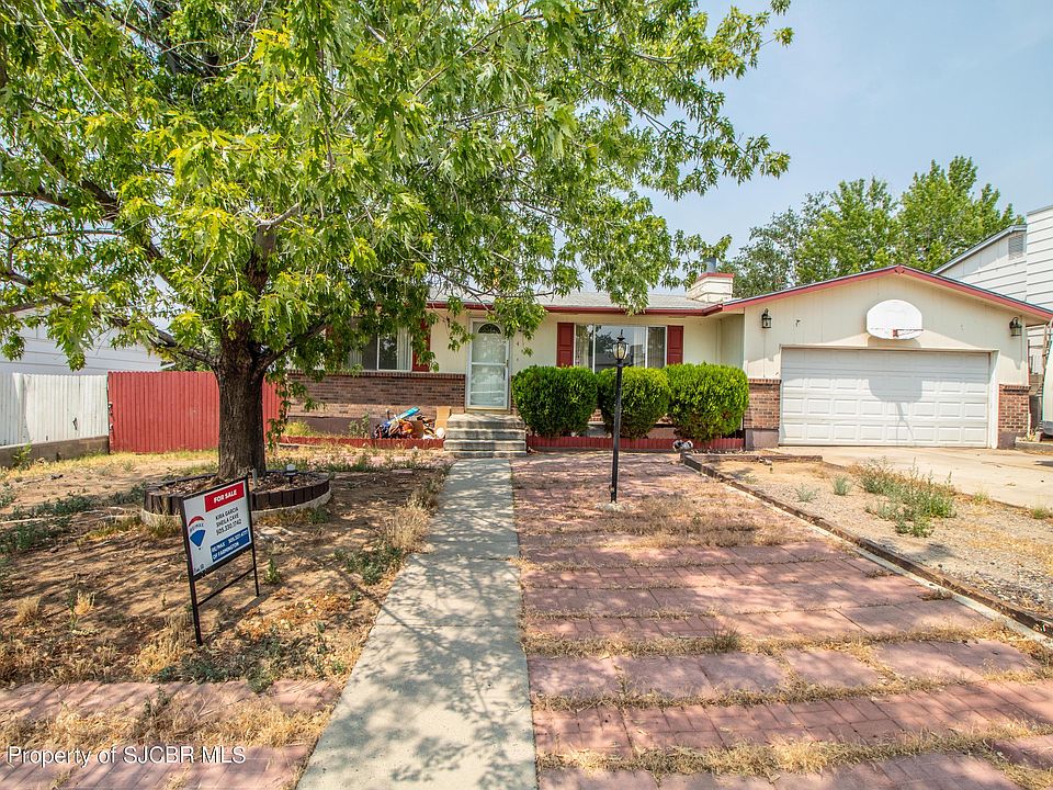 1st image of 4301 Queens Way Dr