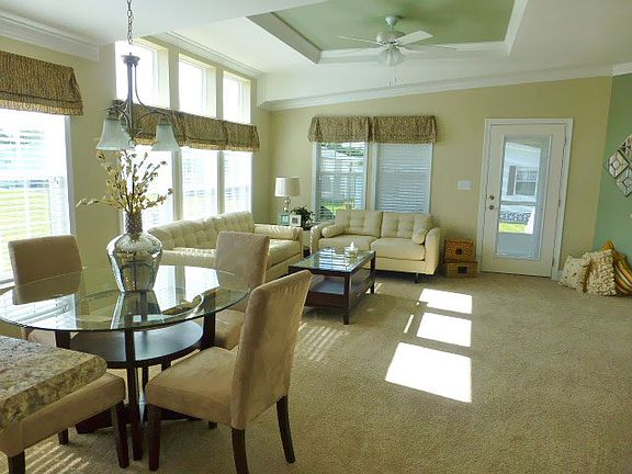 3rd image of 14322 Pebble Beach Blvd