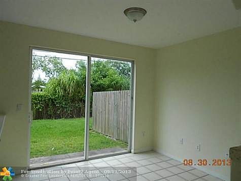 5th image of 1451 SE 24th Ct #255