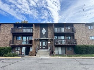1201 Dutilh Rd APT 12, Cranberry Township, PA 16066