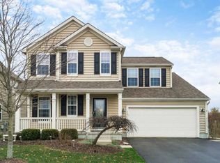 1262 Carnoustie Cir, Grove City, OH 43123