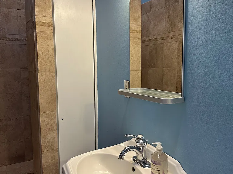 1002 N 5th Ave #A — Photo 7