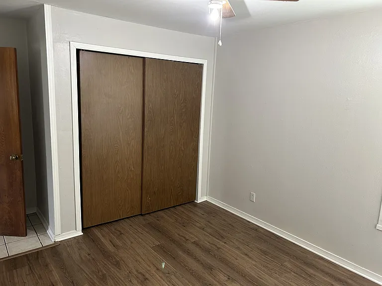 851 Willow Dr — Photo 5