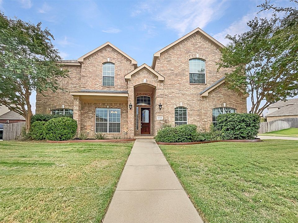 1332 Meadowview Dr Kennedale TX 76060 Zillow