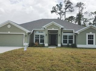 8301 NW Penny Ln, Fort Pierce, FL 34951