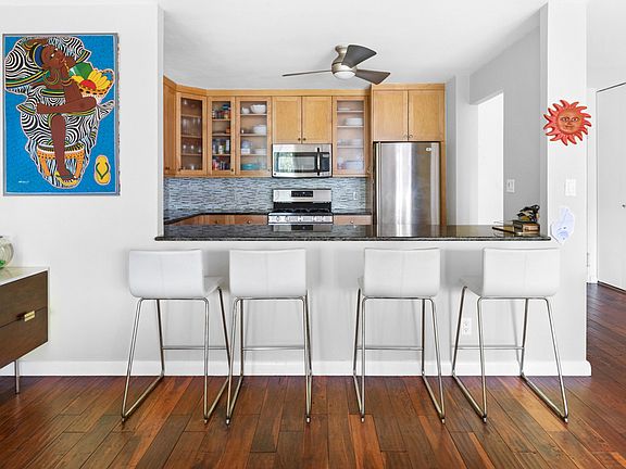 5th image of 100 W 89th St APT 7C