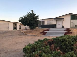 18075 Willow St, Hesperia, CA 92345