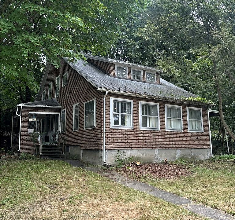 1st image of 1242 W Church St