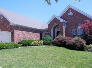 1044 Nooning Tree Dr, Chesterfield, MO 63017